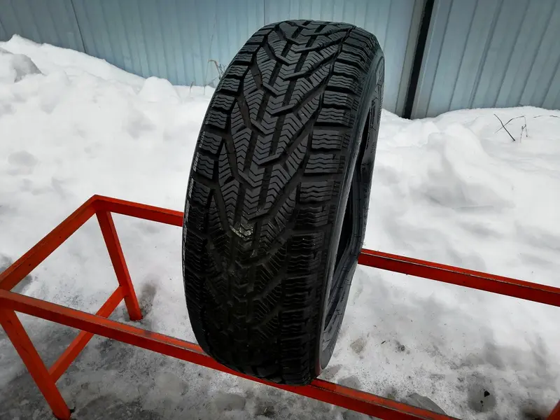 Б/у шина 205/55 R16 Sebring Snow