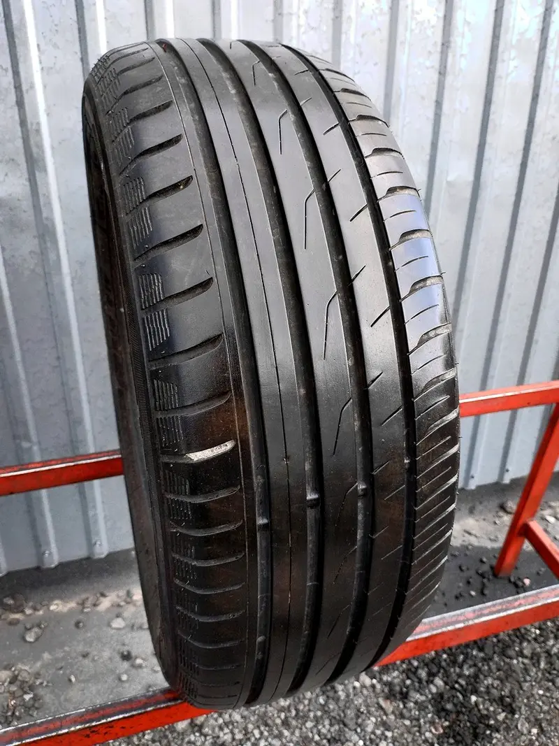 Б/у шина 205/55 R16 Toyo Proxes CF2