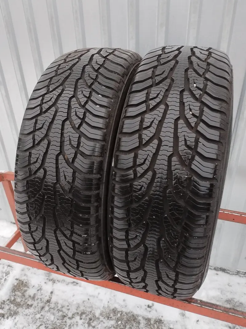 Пара б/у шин 205/55 R16 Uniroyal AllSeasonExpert 2
