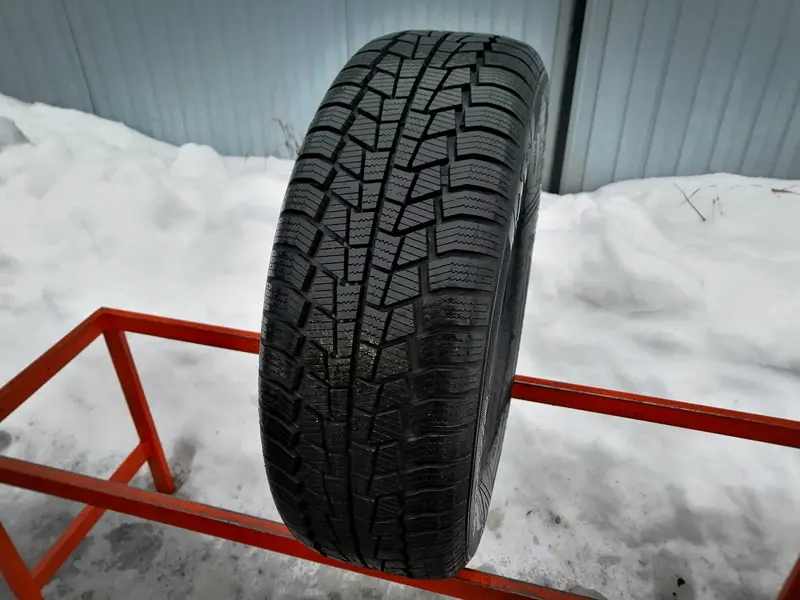 Б/у шина 205/55 R16 Viking WinTech