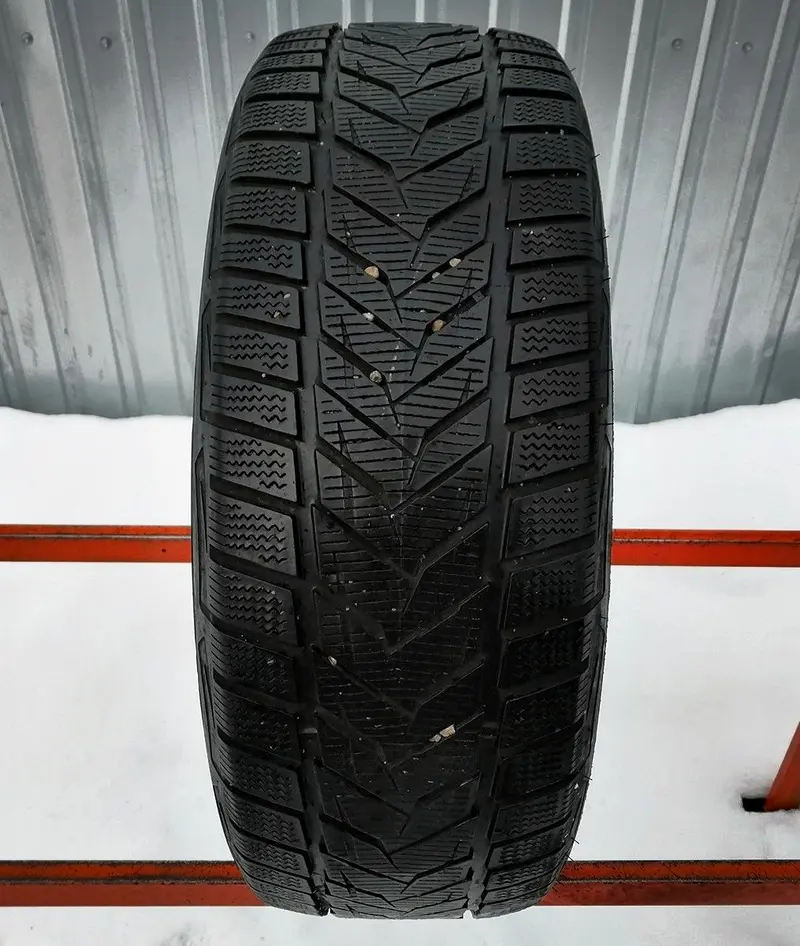 Б/у шина 205/55 R16 Vredestein Wintrac Xtreme S