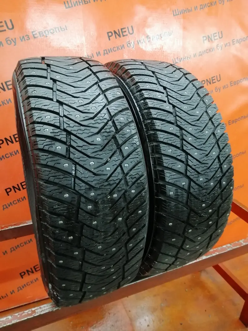 Пара б/у шин 205/55 R16 Yokohama Ice Guard IG65