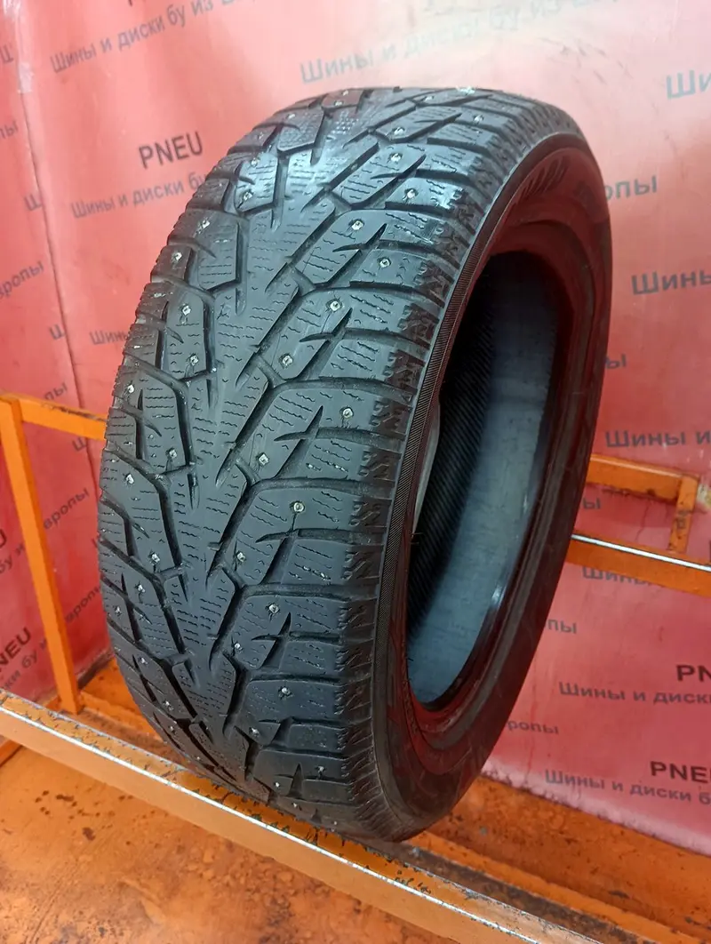 Б/у шина 205/55 R16 Yokohama Ice Guard Stud IG55, фото 1