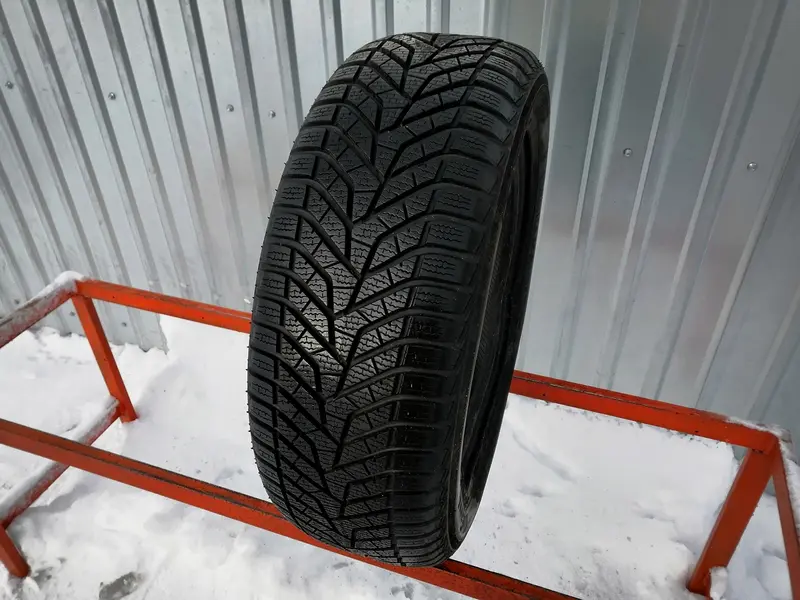 Б/у шина 205/55 R16 Yokohama W.drive V905