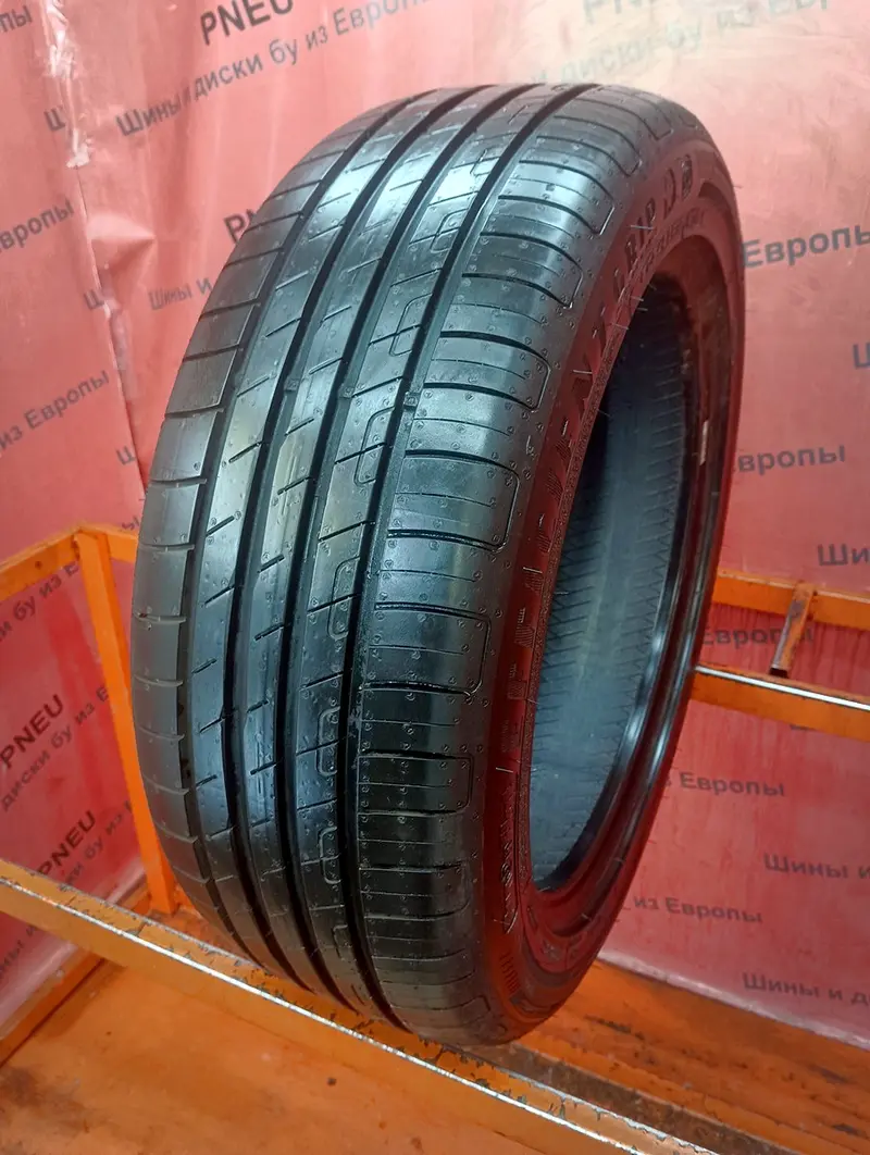 Б/у шина 205/55 R17 Goodyear EfficientGrip Performance RunFlat