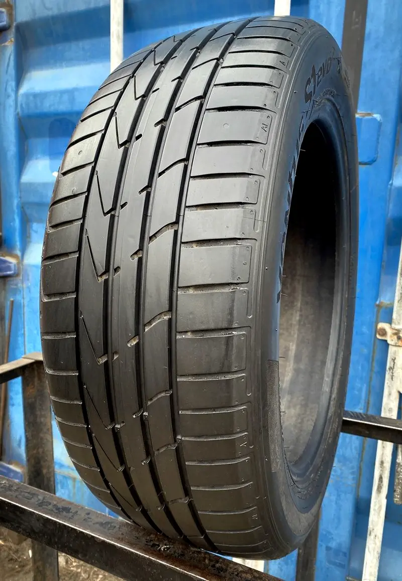 Б/у шина 205/55 R17 Hankook Ventus S1evo 2 K117