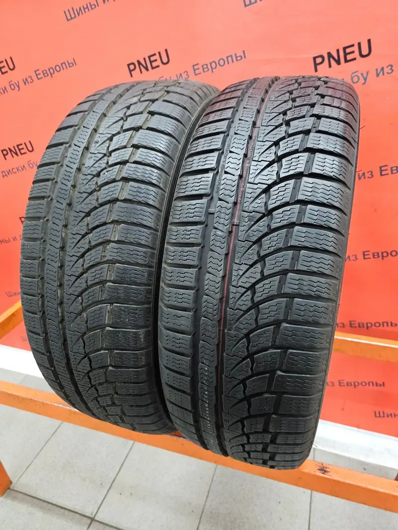 Пара б/у шин 205/55 R17 Nokian WR A4