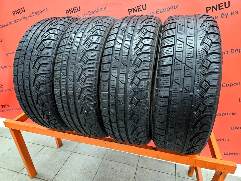 Комплект б/у шин 205/55 R17 Pirelli Winter 210 Sottozero 2 RunFlat