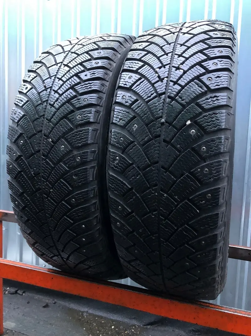 Пара б/у шин 205/60 R16 BFGoodrich G-Force Stud