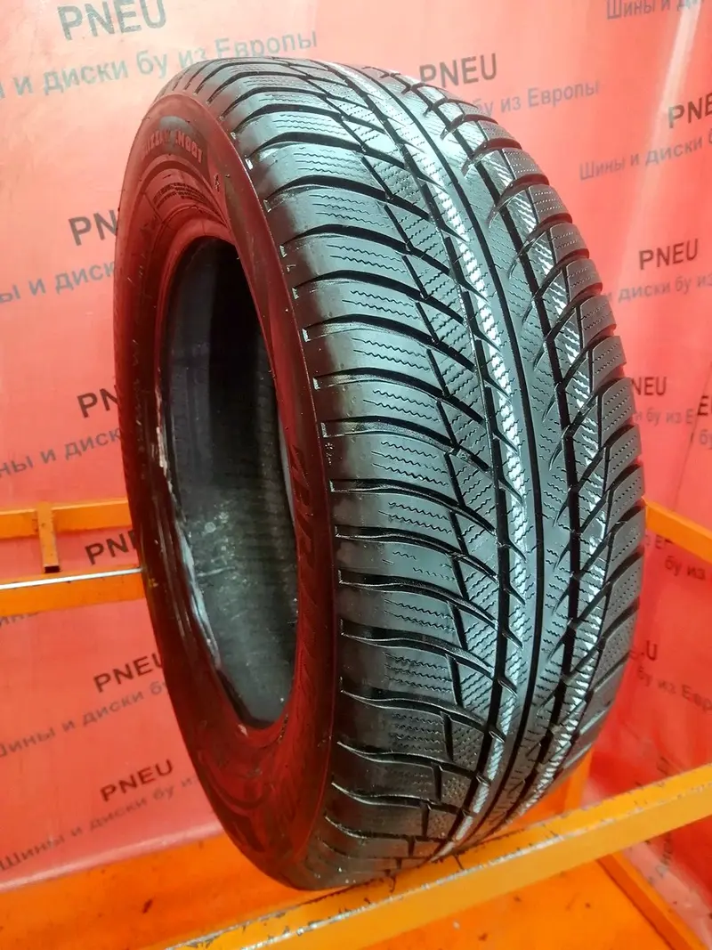 Б/у шина 205/60 R16 Bridgestone Blizzak LM-001
