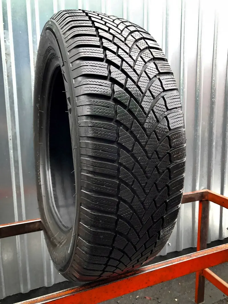 Б/у шина 205/60 R16 Bridgestone Blizzak LM-005