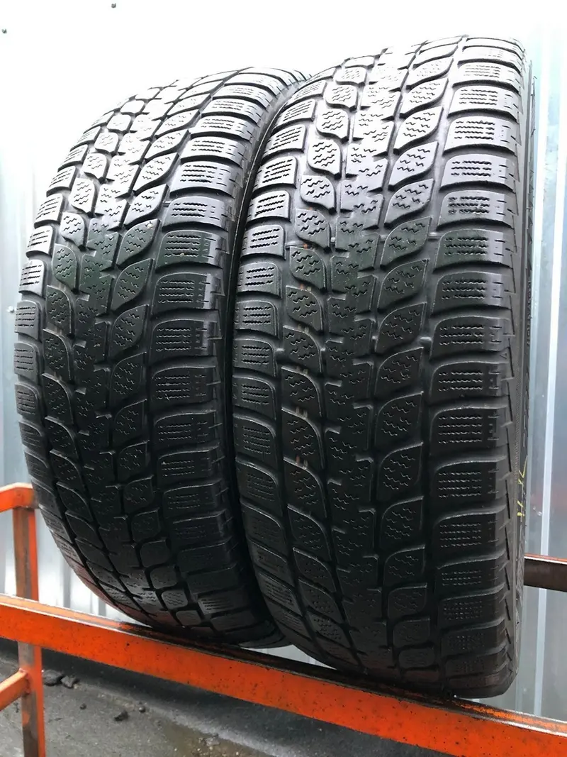 Пара б/у шин 205/60 R16 Bridgestone Blizzak LM25