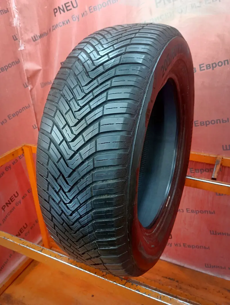 Б/у шина 205/60 R16 Continental AllSeasonContact