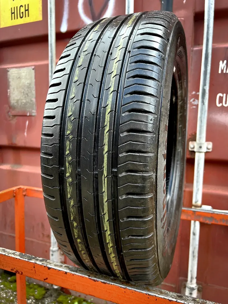 Б/у шина 205/60 R16 Continental ContiEcoContact 5