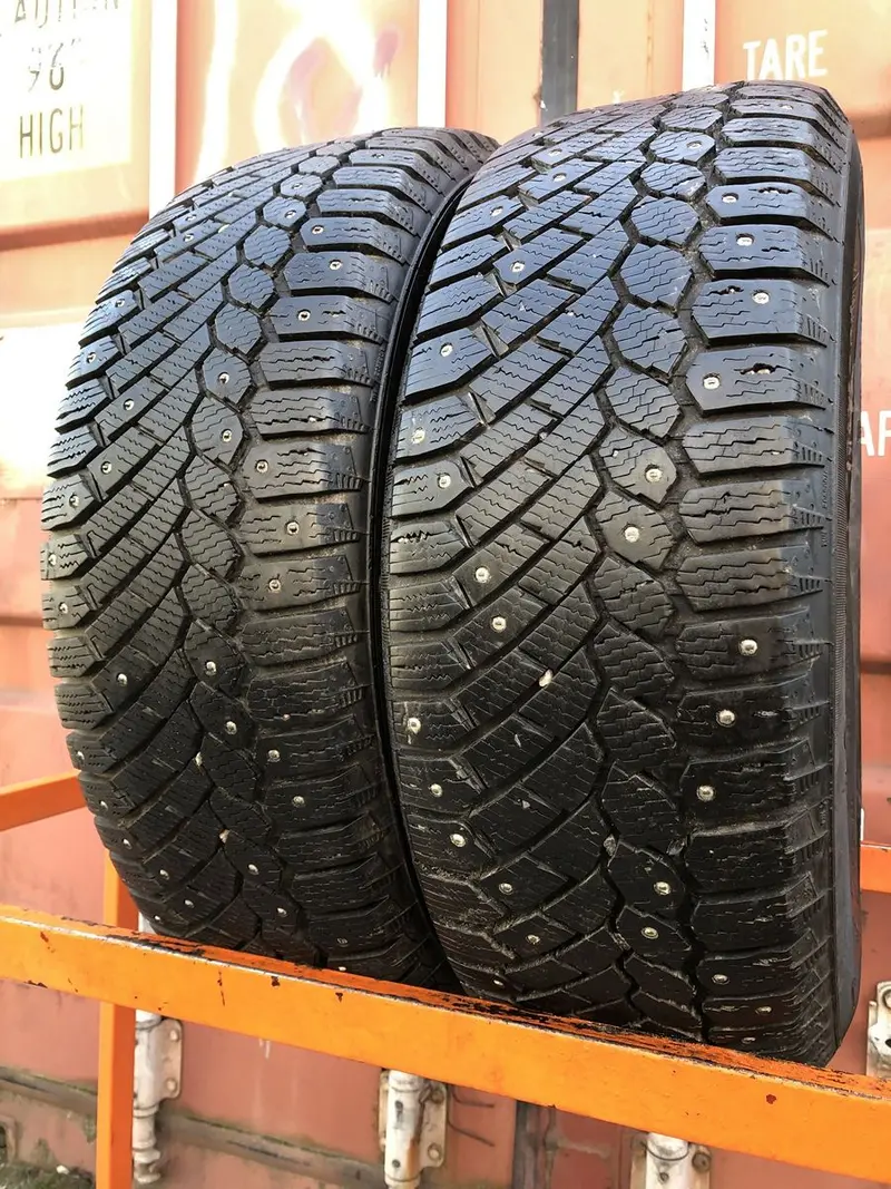 Пара б/у шин 205/60 R16 Continental ContiIceContact