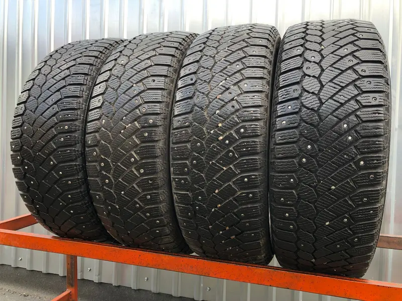 Комплект б/у шин 205/60 R16 Continental ContiIceContact