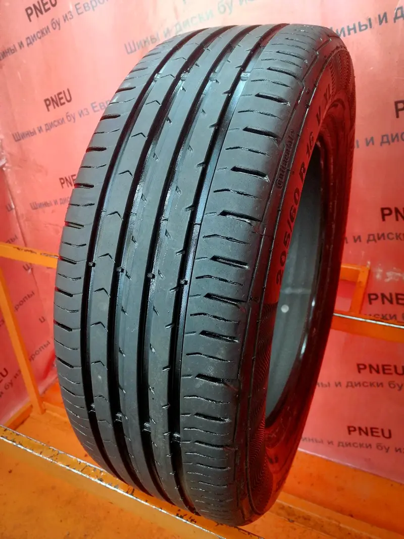 Б/у шина 205/60 R16 Continental ContiPremiumContact 5