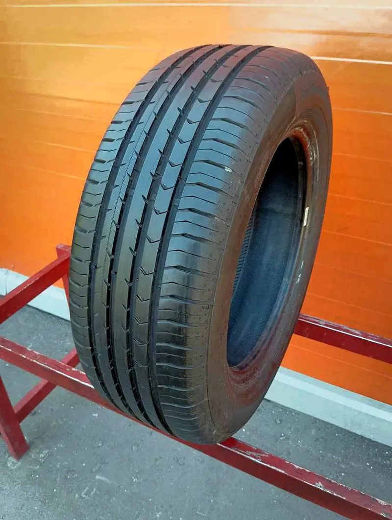 Б/у шина 205/60 R16 Continental ContiPremiumContact 5 RunFlat