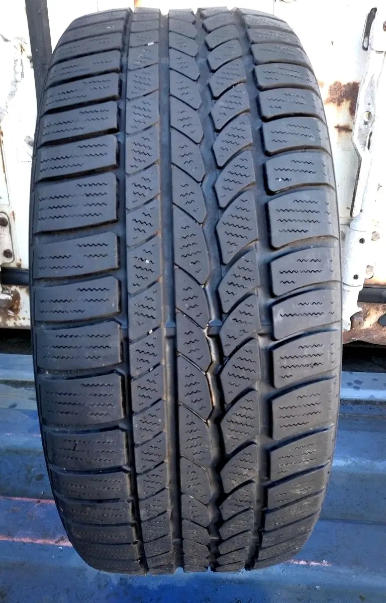 Б/у шина 205/60 R16 Continental ContiWinterContact TS 790