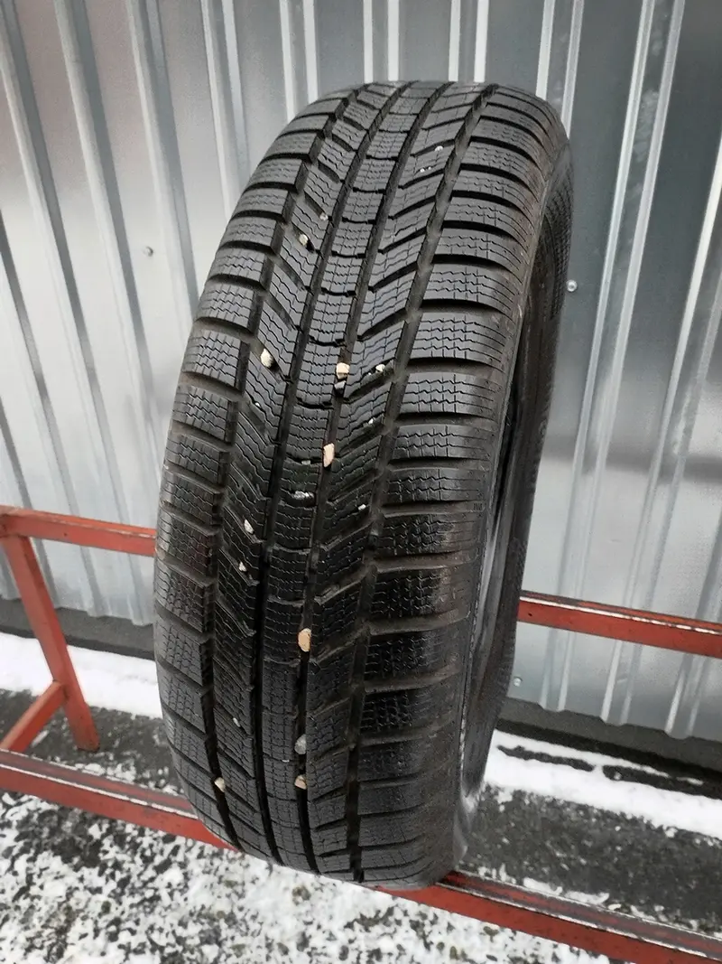Б/у шина 205/60 R16 Continental ContiWinterContact TS 870 P