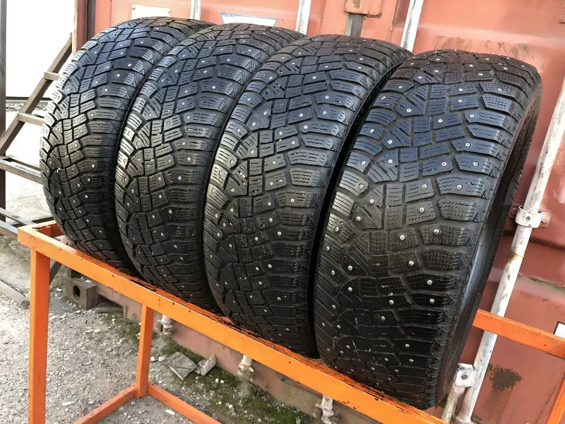 Комплект б/у шин 205/60 R16 Continental IceContact 2