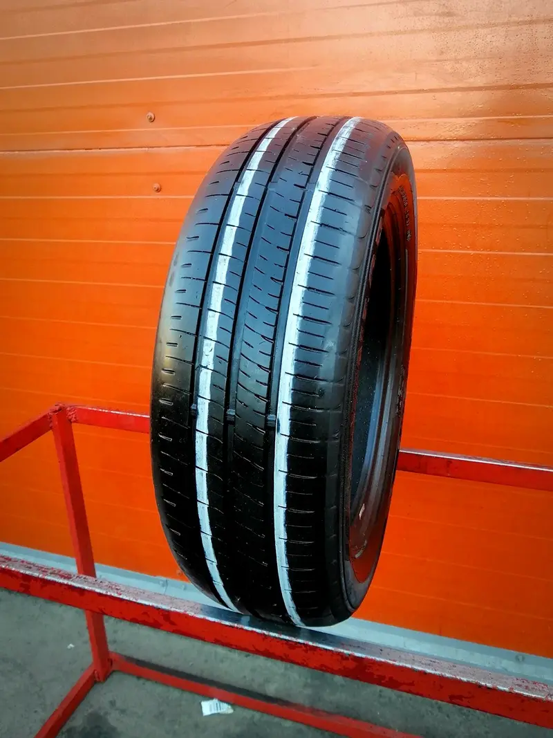Б/у шина 205/60 R16 Dunlop Enasave EC204