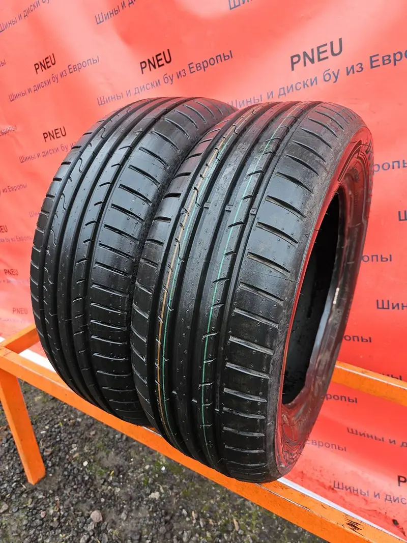 Пара б/у шин 205/60 R16 Dunlop SP Sport BluResponse