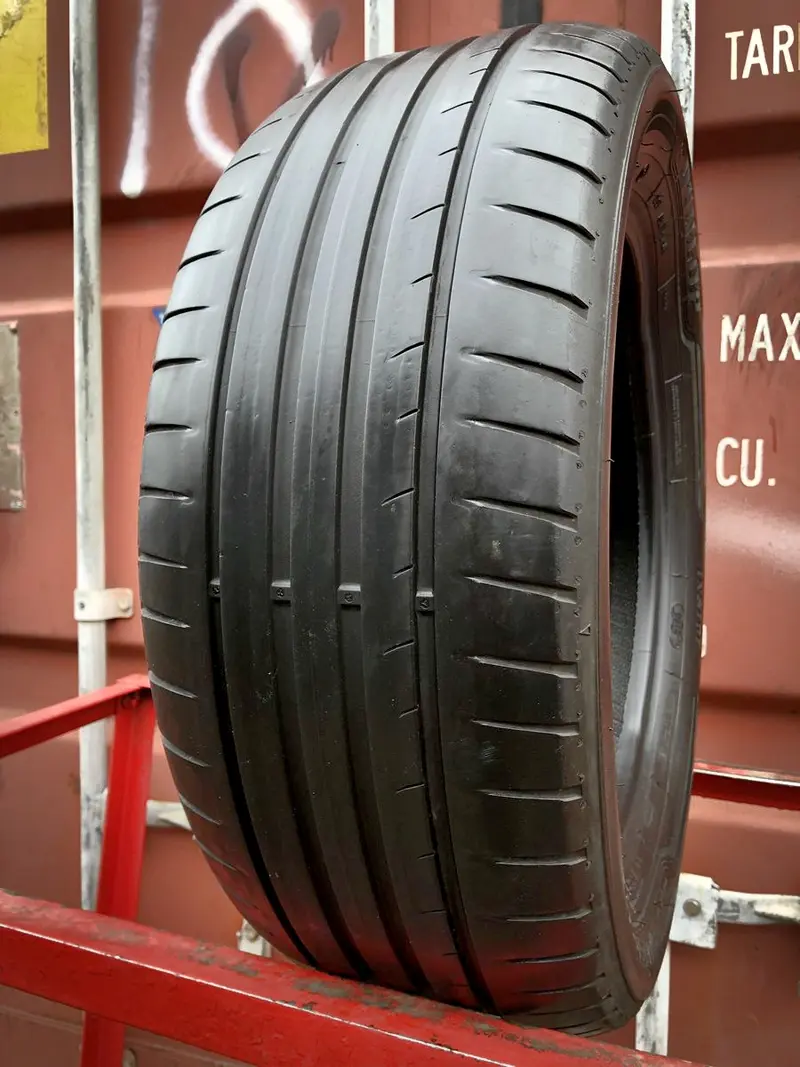 Б/у шина 205/60 R16 Dunlop SP Sport BluResponse