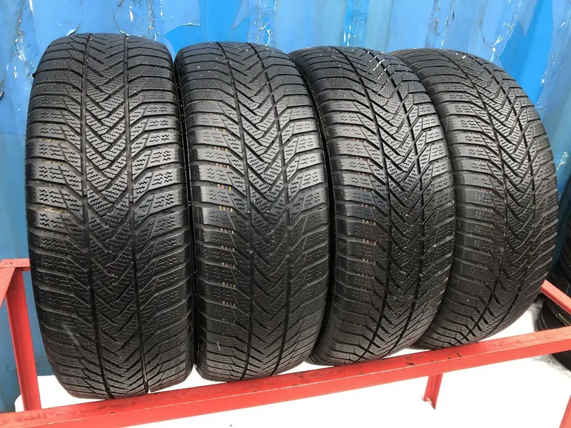 Комплект б/у шин 205/60 R16 ESA-Tecar Super Grip PRO
