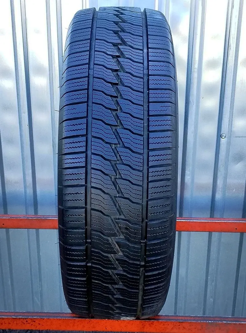 Б/у шина 205/60 R16 Firestone Multiseason
