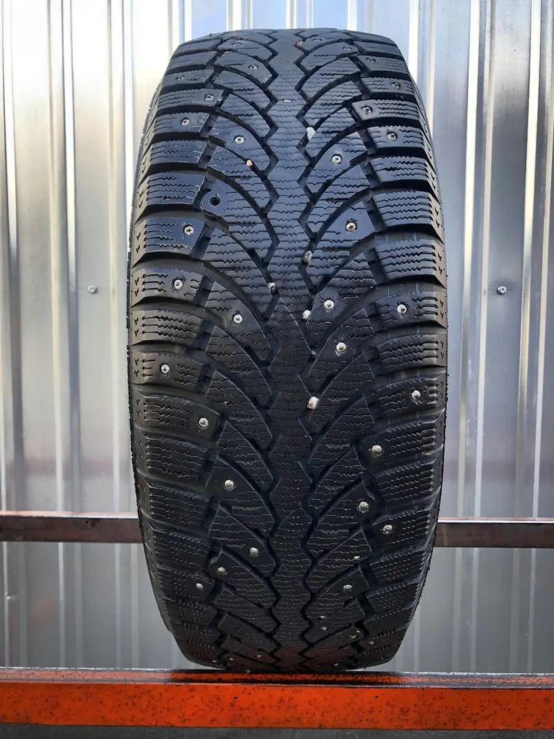 Б/у шина 205/60 R16 Formula Ice