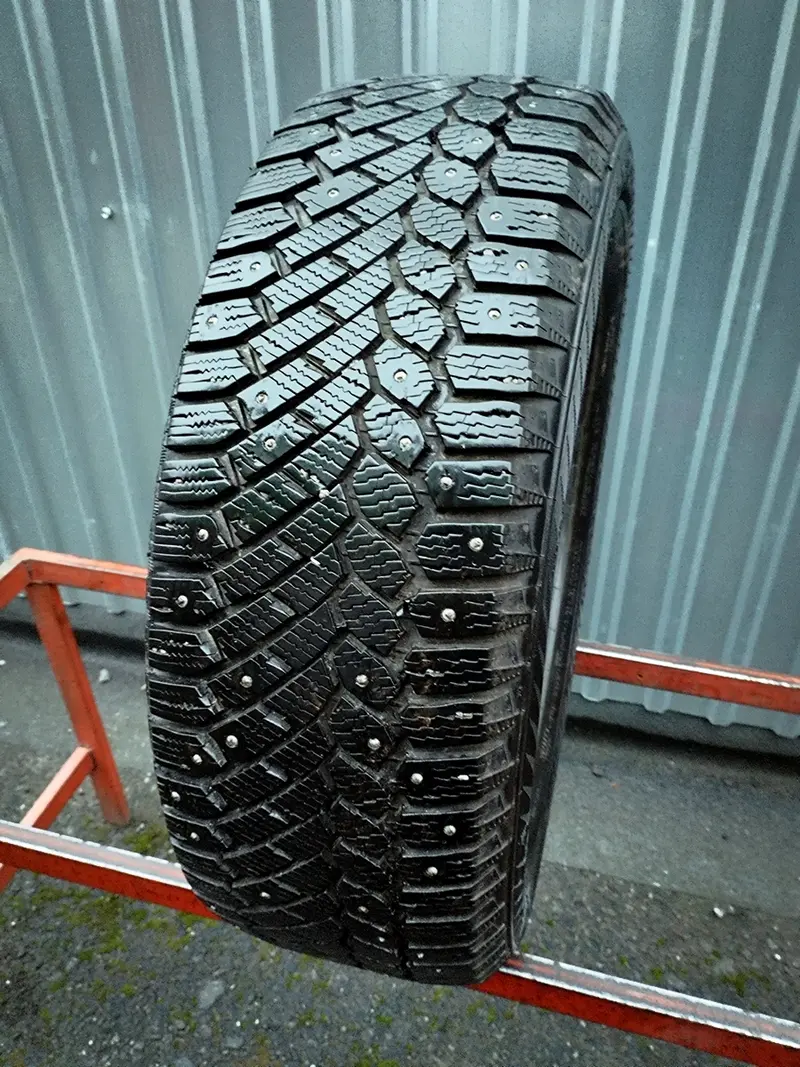 Б/у шина 205/60 R16 Gislaved Nord Frost 200