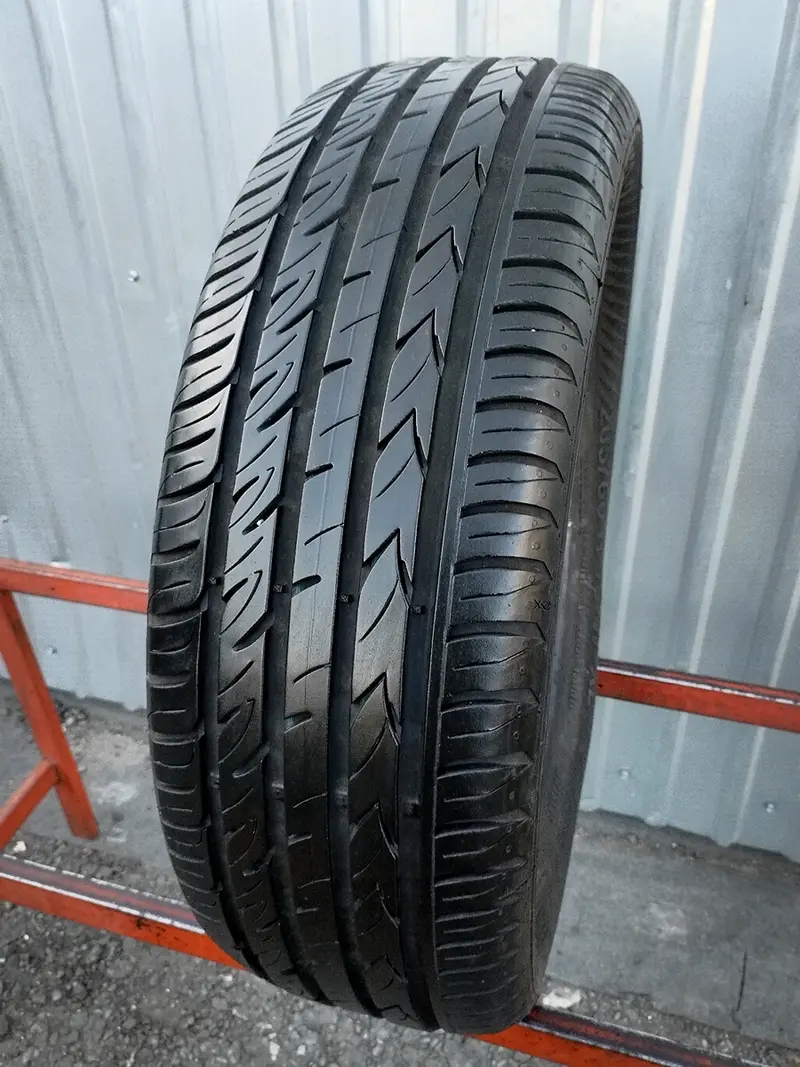 Б/у шина 205/60 R16 Gislaved Ultra Speed 2