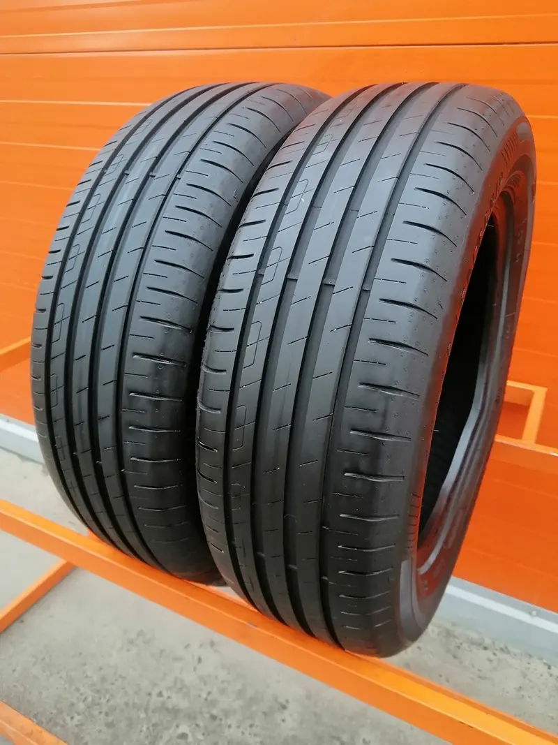 Пара б/у шин 205/60 R16 Goodyear EfficientGrip Performance