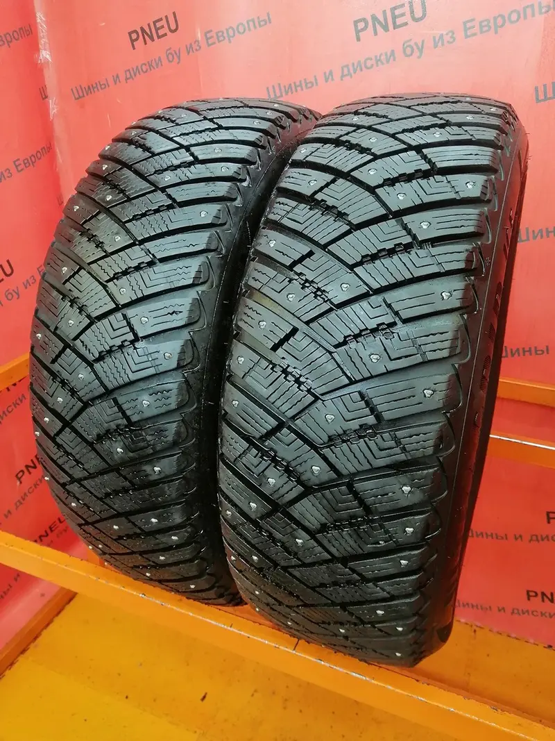 Пара б/у шин 205/60 R16 Goodyear Ultra Grip Ice Arctic