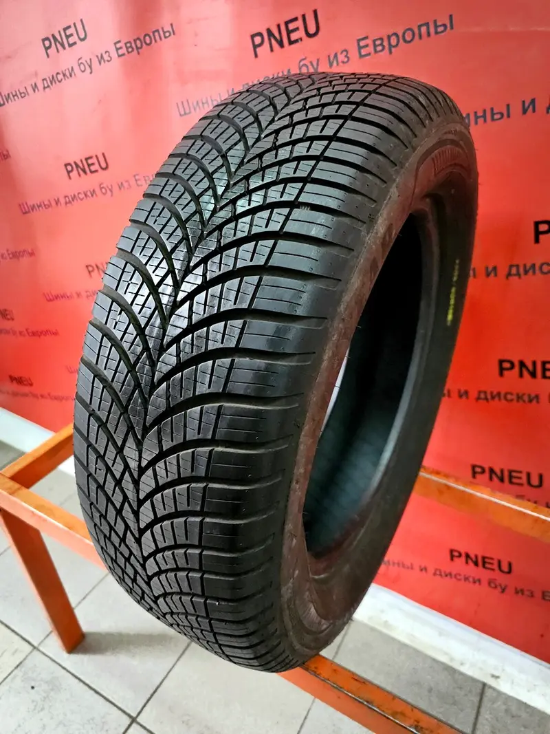 Б/у шина 205/60 R16 Goodyear Vector 4Seasons Gen-3