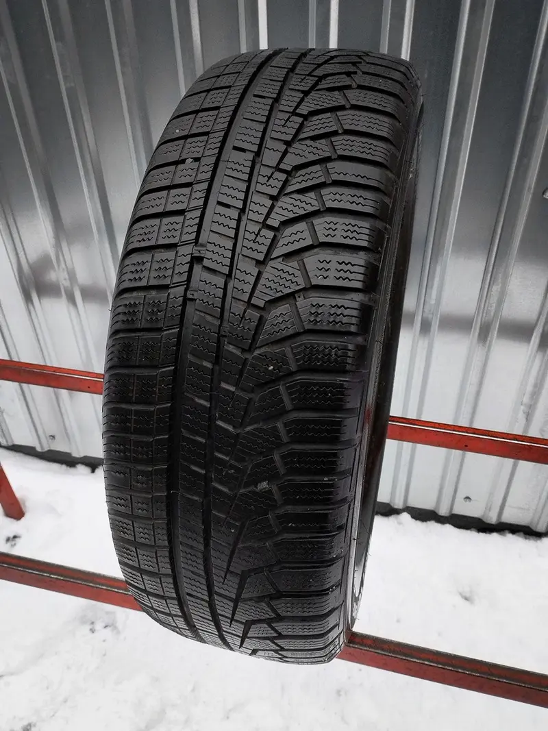Б/у шина 205/60 R16 Hankook Winter I Cept Evo2 W320