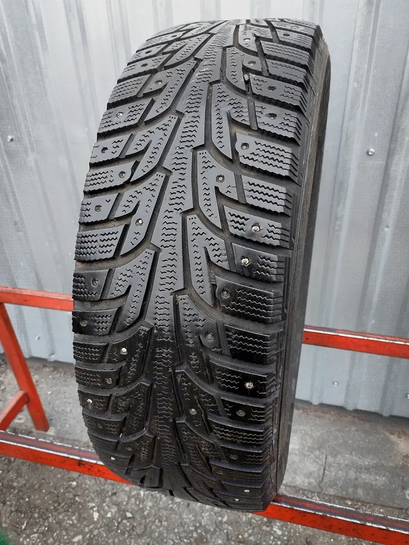 Б/у шина 205/60 R16 Hankook Winter I PIKE RS W419
