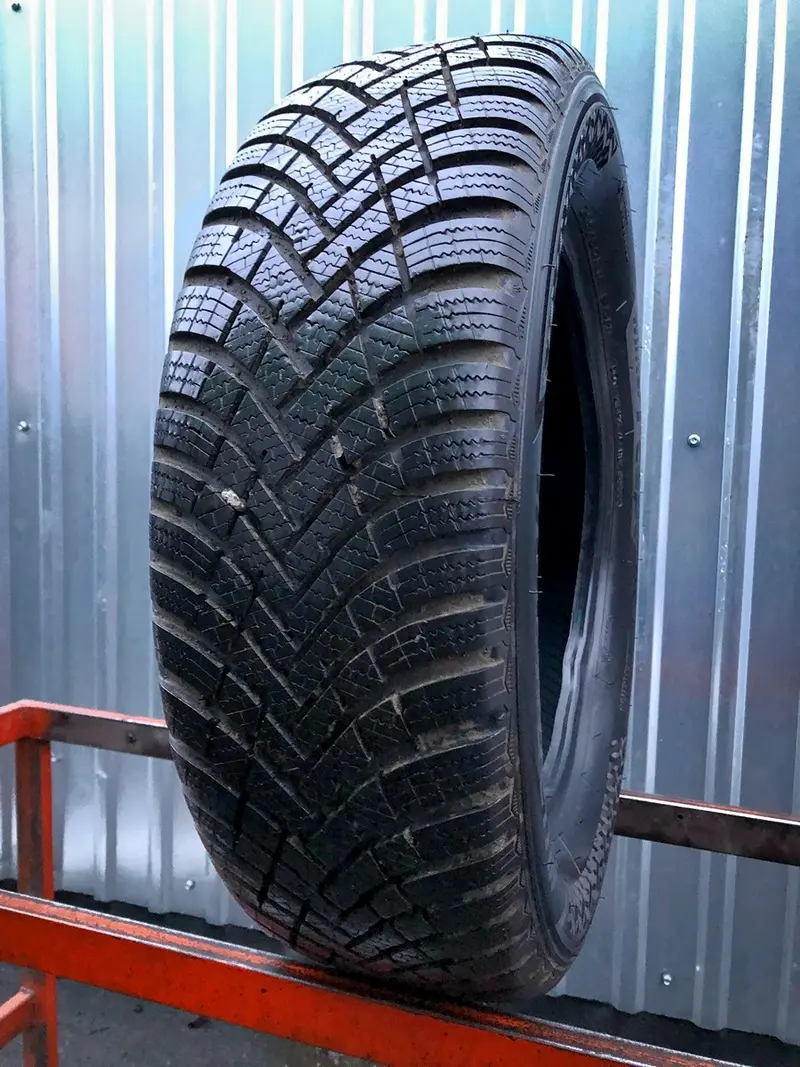 Б/у шина 205/60 R16 Hankook Winter I*cept RS3 W462
