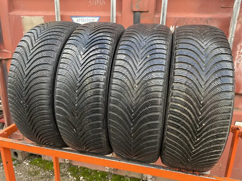 Комплект б/у шин 205/60 R16 Michelin Alpin 5