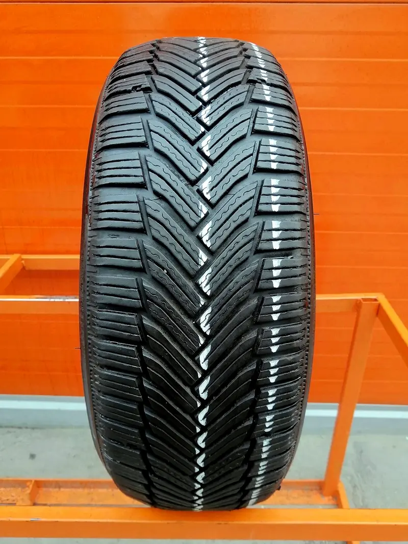 Б/у шина 205/60 R16 Michelin Alpin 6