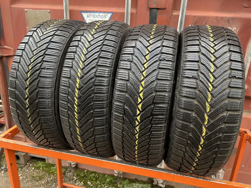 Комплект б/у шин 205/60 R16 Michelin Alpin 6, фото 1