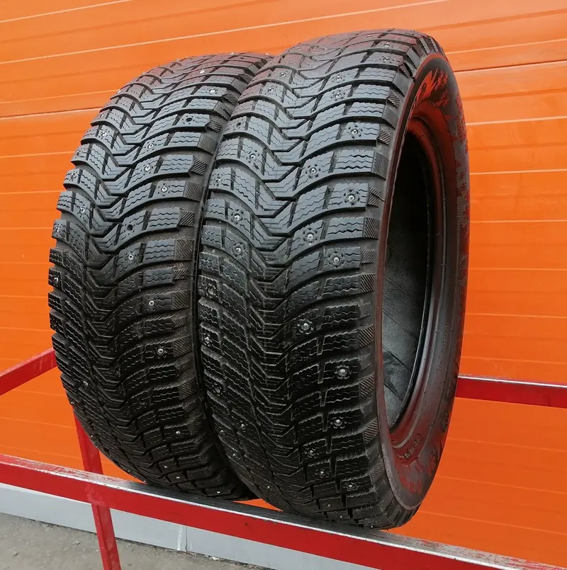 Пара б/у шин 205/60 R16 Michelin X-Ice North 3