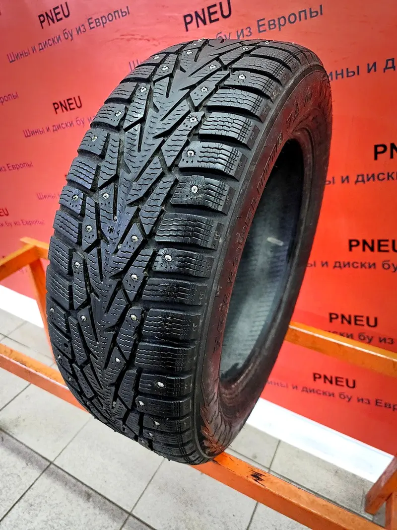 Б/у шина 205/60 R16 Nokian Hakkapeliitta 7 RunFlat