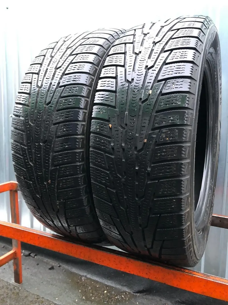 Пара б/у шин 205/60 R16 Nokian Hakkapeliitta R