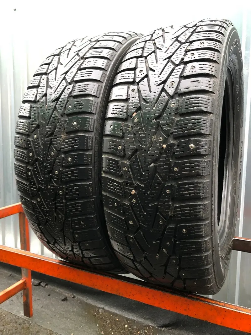 Пара б/у шин 205/60 R16 Nokian Nordman 7