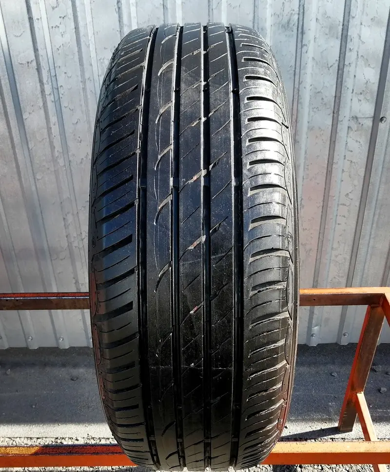 Б/у шина 205/60 R16 PointS Summerstar 3+