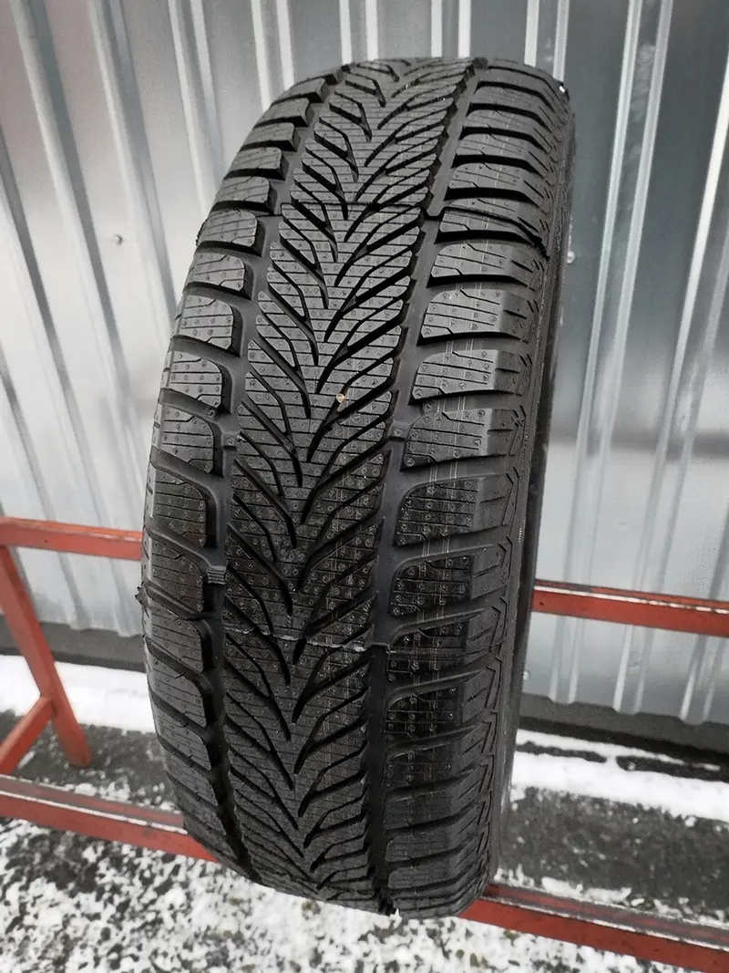 Б/у шина 205/60 R16 Sava Eskimo HP