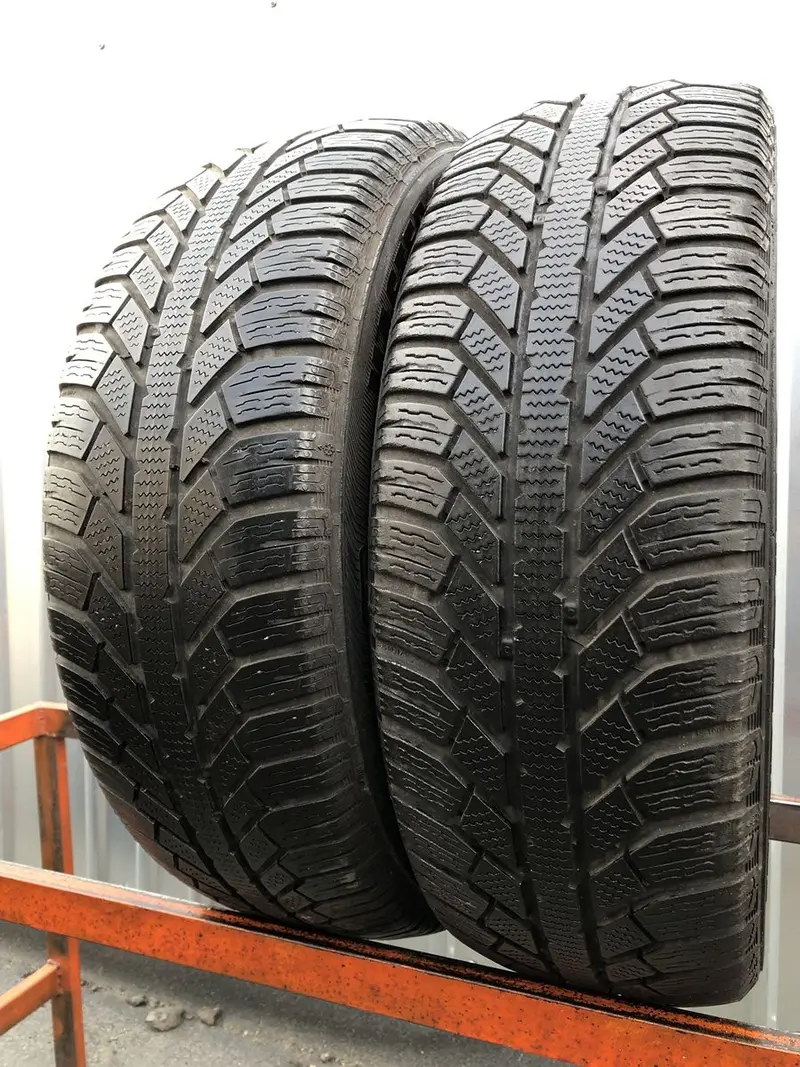 Пара б/у шин 205/60 R16 Semperit Master-Grip 2