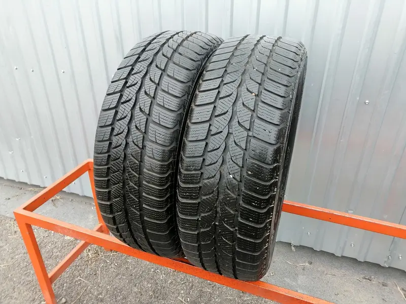 Пара б/у шин 205/60 R16 Uniroyal MS Plus 66, фото 1